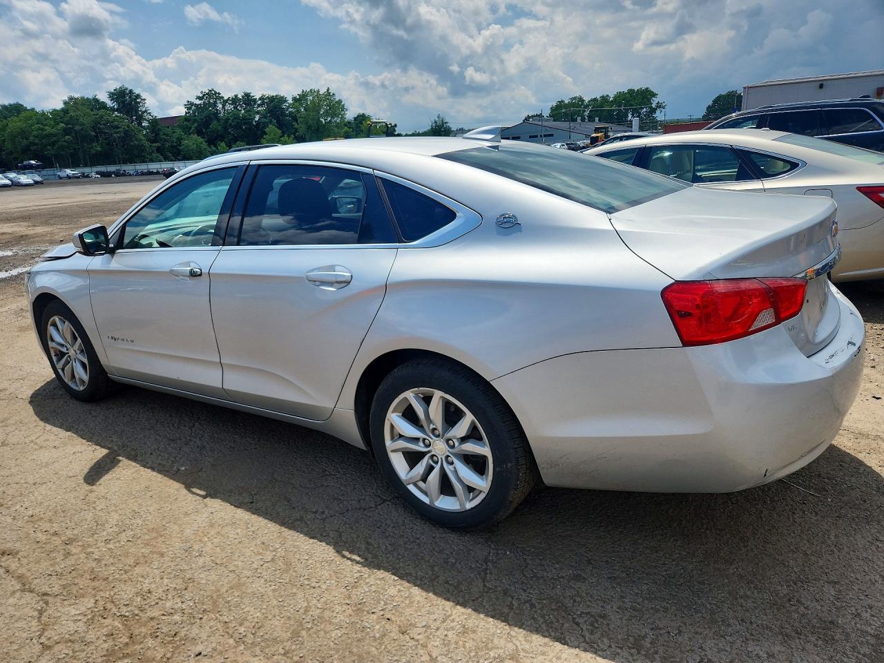 1G1105S33HU158564 · 2017 CHEVROLET IMPALA · 2/13
