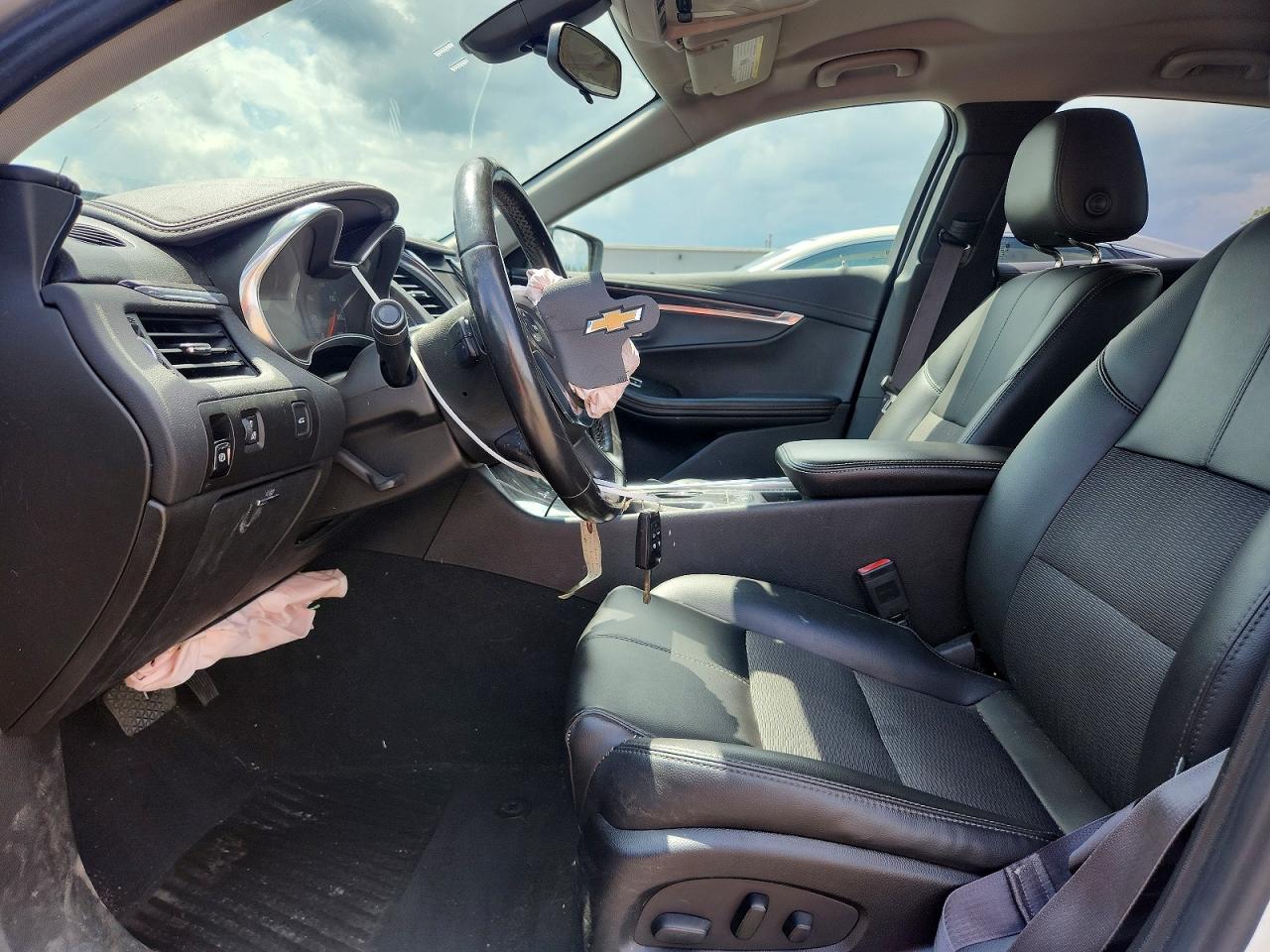 1G1105S33HU158564 · 2017 CHEVROLET IMPALA · 7/13