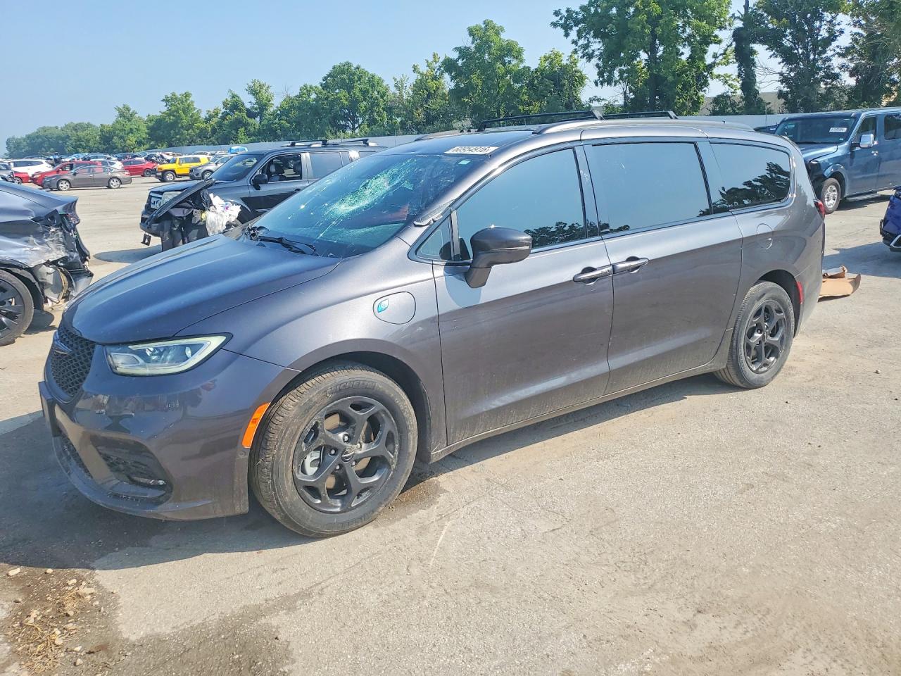 2021 CHRYSLER PACIFICA