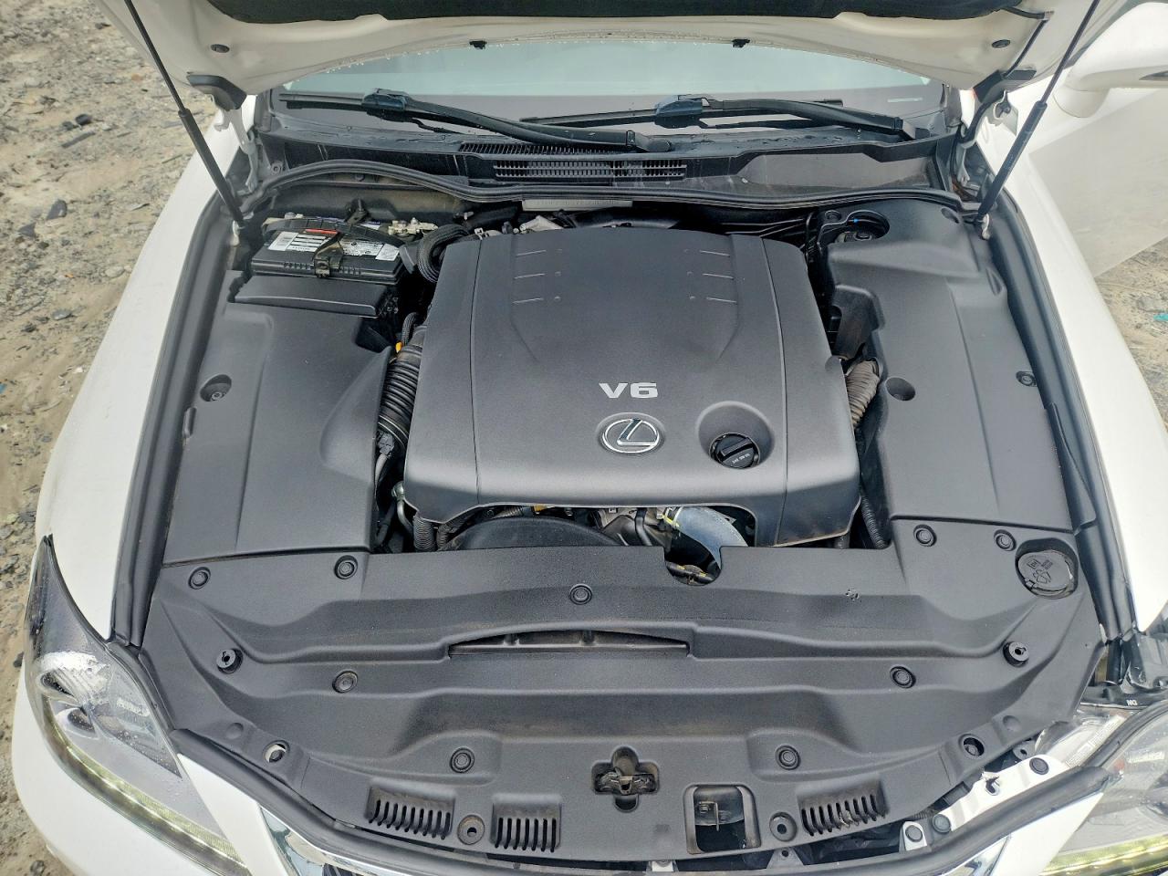 JTHFF2C27F2532455 · 2015 LEXUS IS · 11/12