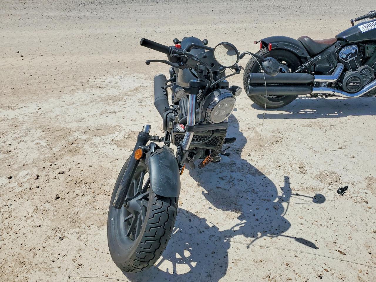 MLHPC5652S5801067 · 2025 HONDA CMX500 · 2/9