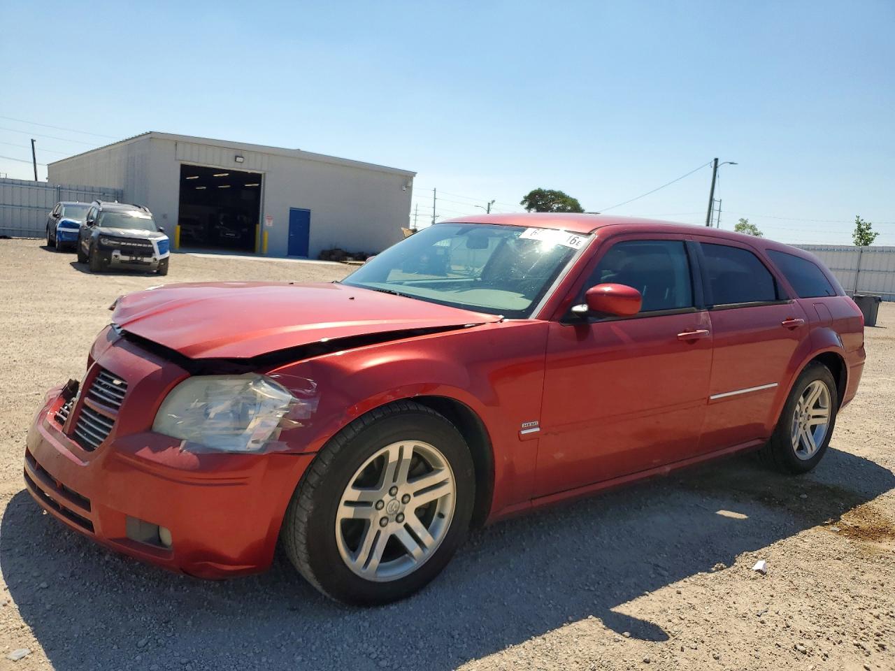 2D4GV582X5H654416 · 2005 DODGE MAGNUM