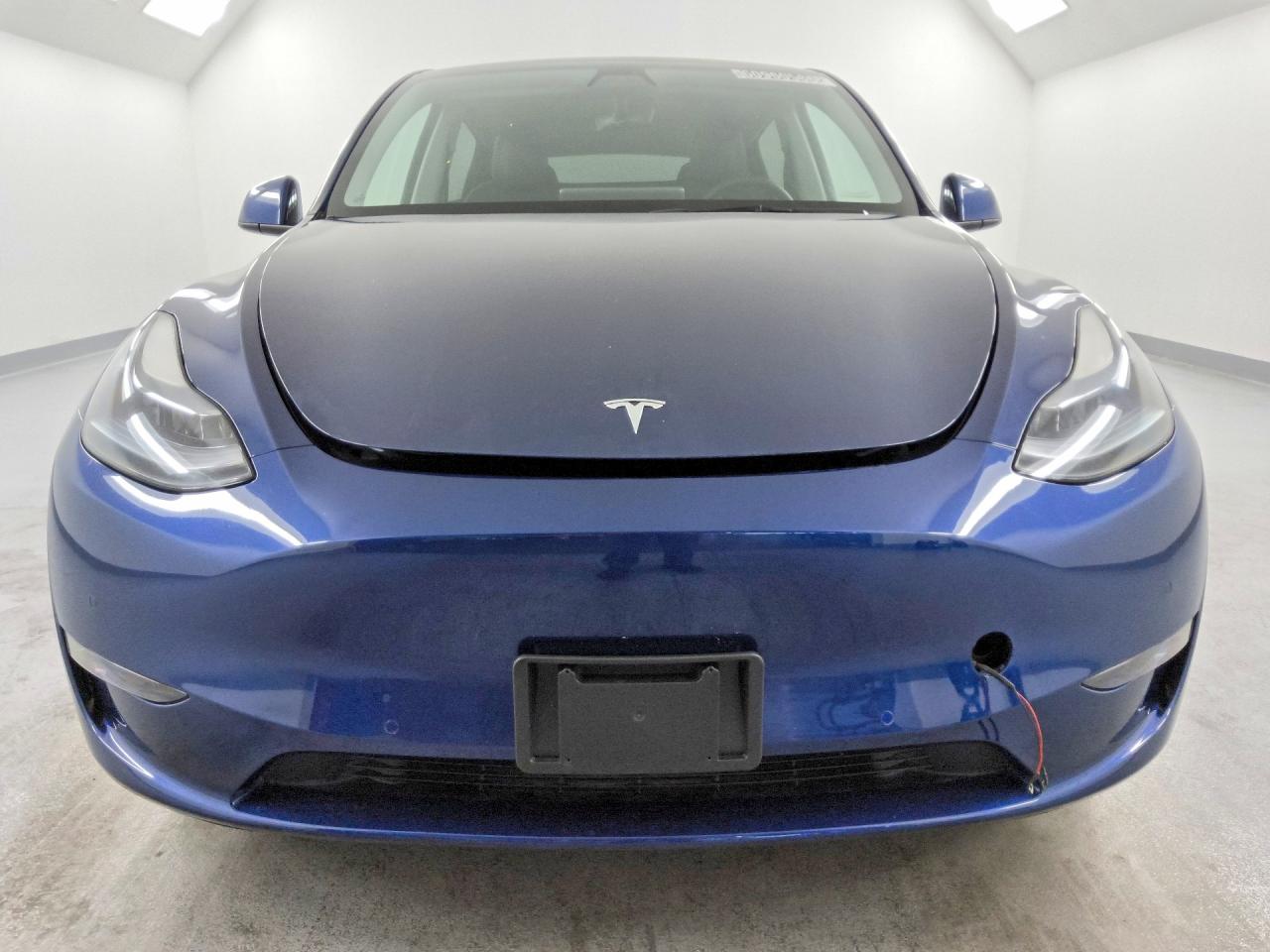 7SAYGDEF6NF389239 · 2022 TESLA MODEL Y · 5/13