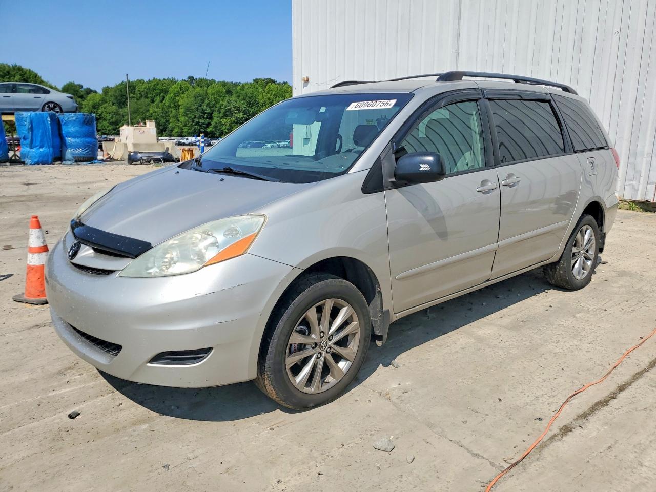 5TDBA23C76S069474 · 2006 TOYOTA SIENNA