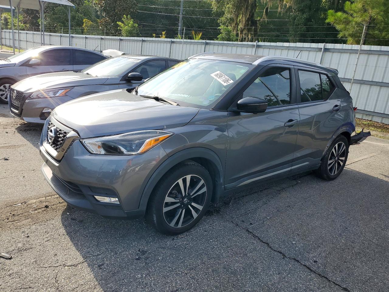 3N1CP5CU6KL519129 · 2019 NISSAN KICKS