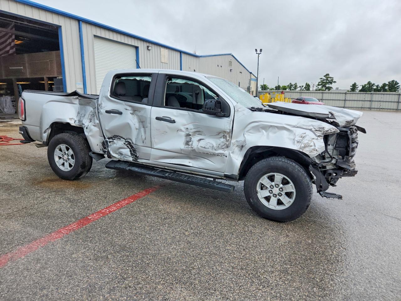 1GTG5BEA0J1127517 · 2018 GMC CANYON · 4/13