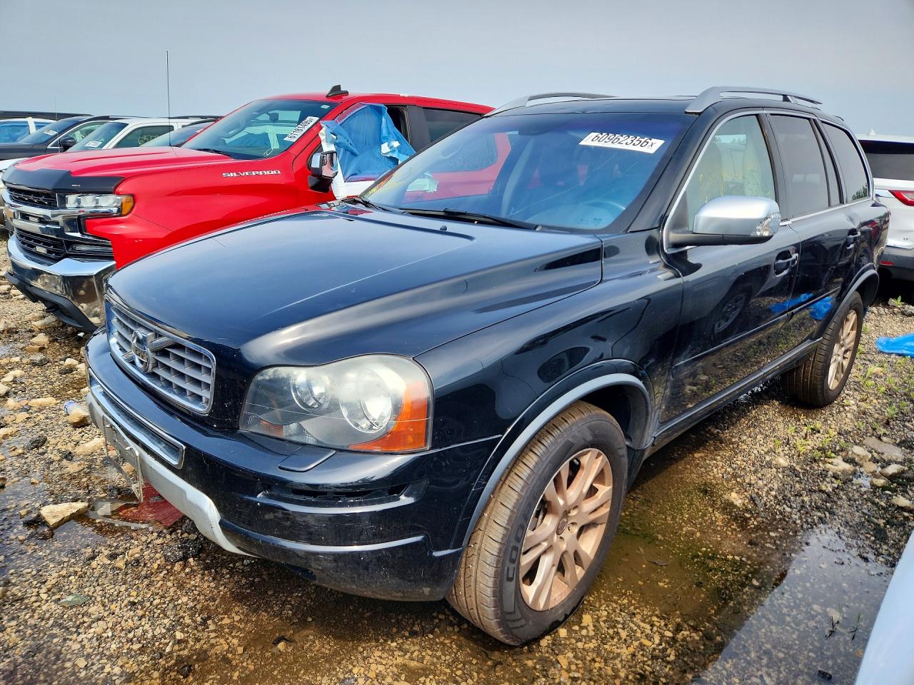 YV4952CZ8D1664638 · 2013 VOLVO XC90