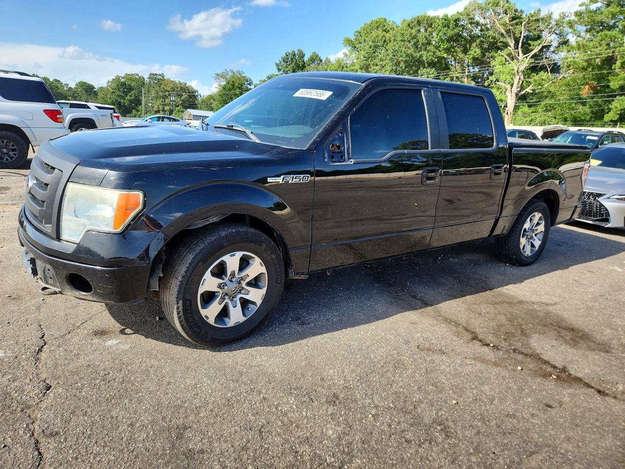1FTFW1EFXBFD39568 · 2011 FORD F150