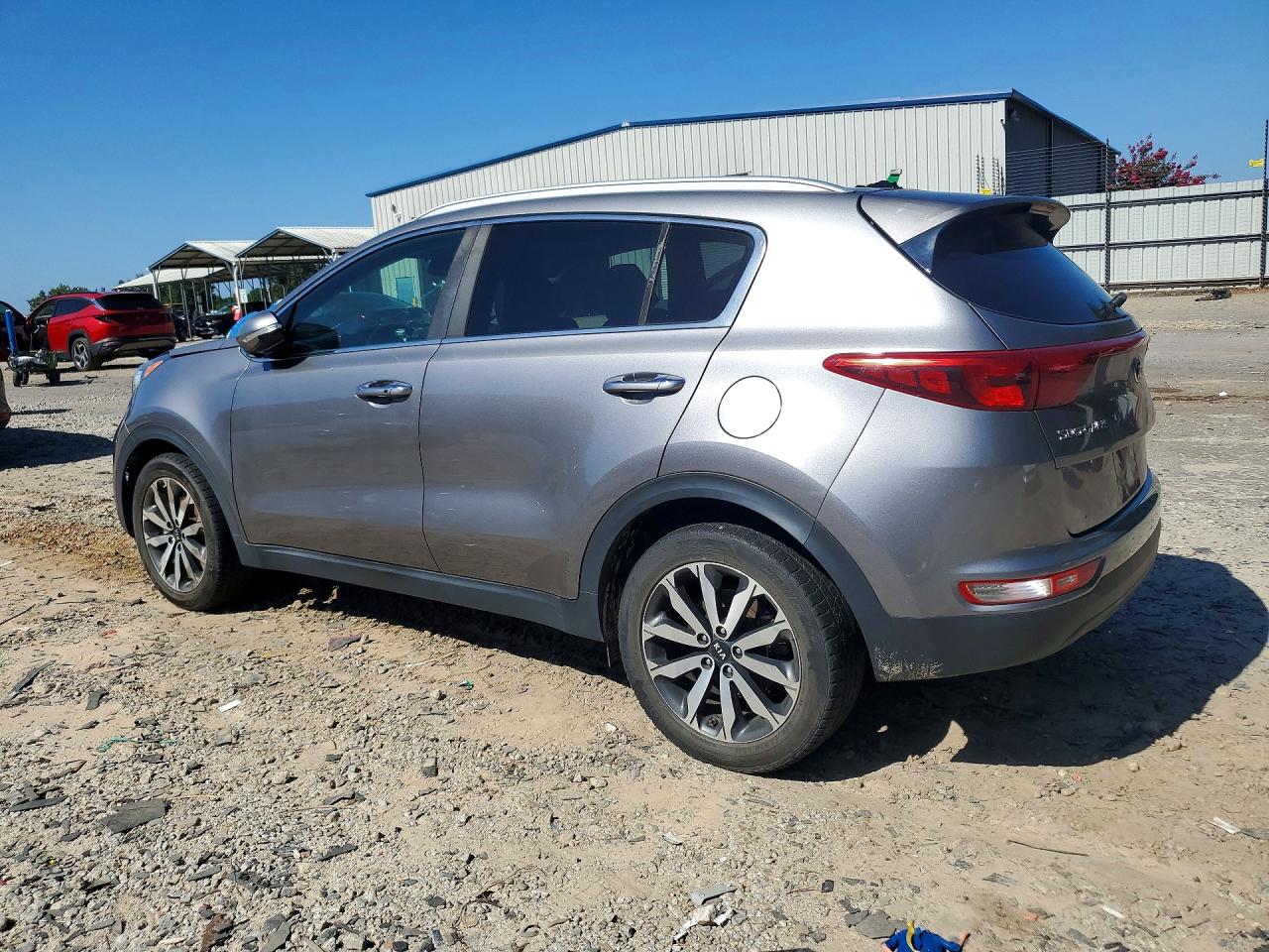KNDPN3AC2H7183642 · 2017 KIA SPORTAGE · 2/12