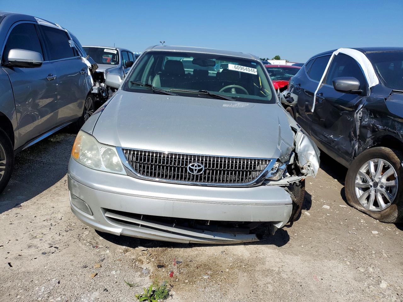 4T1BF28BX2U204188 · 2002 TOYOTA AVALON · 5/12