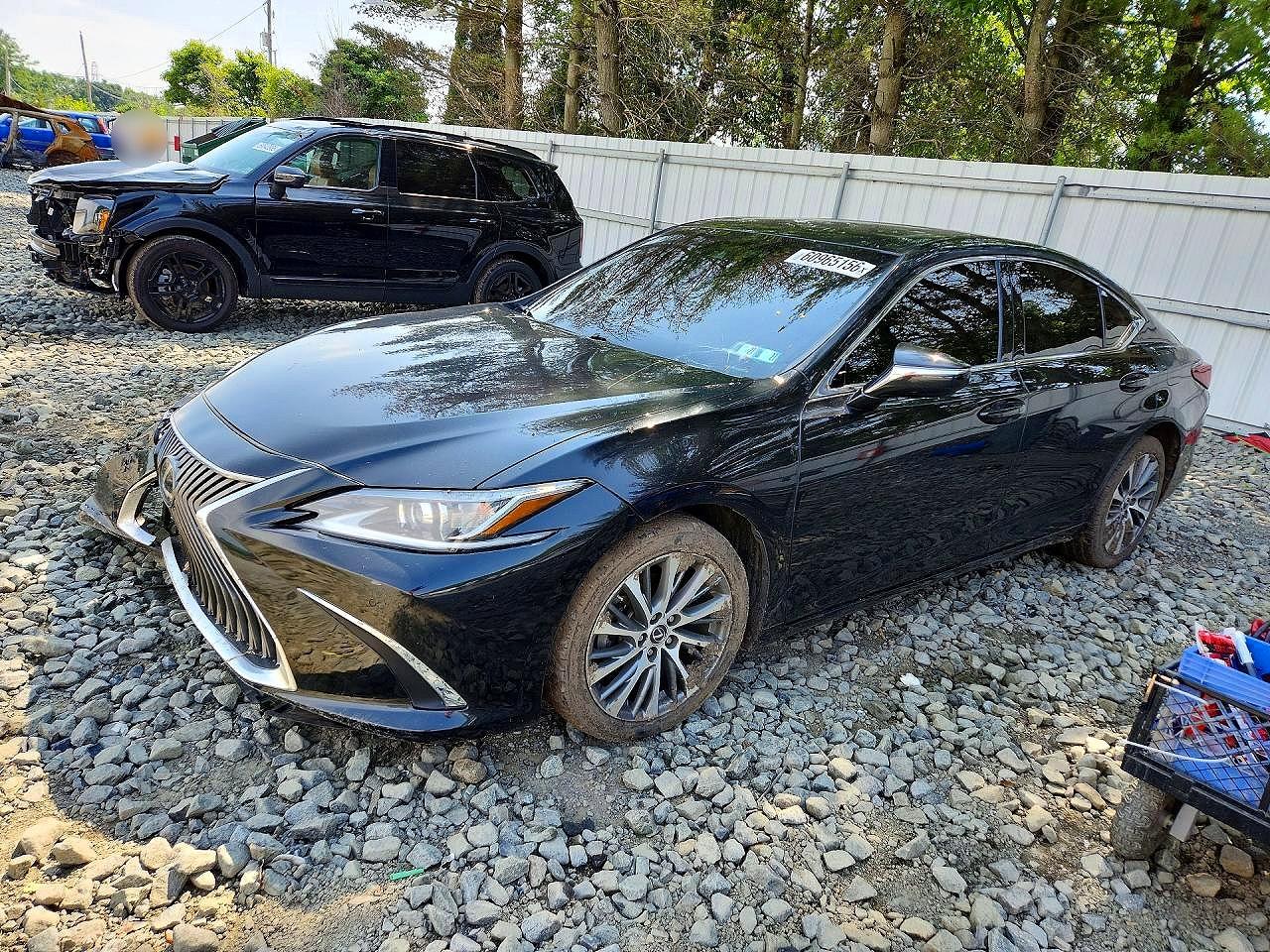 2021 LEXUS ES 350
