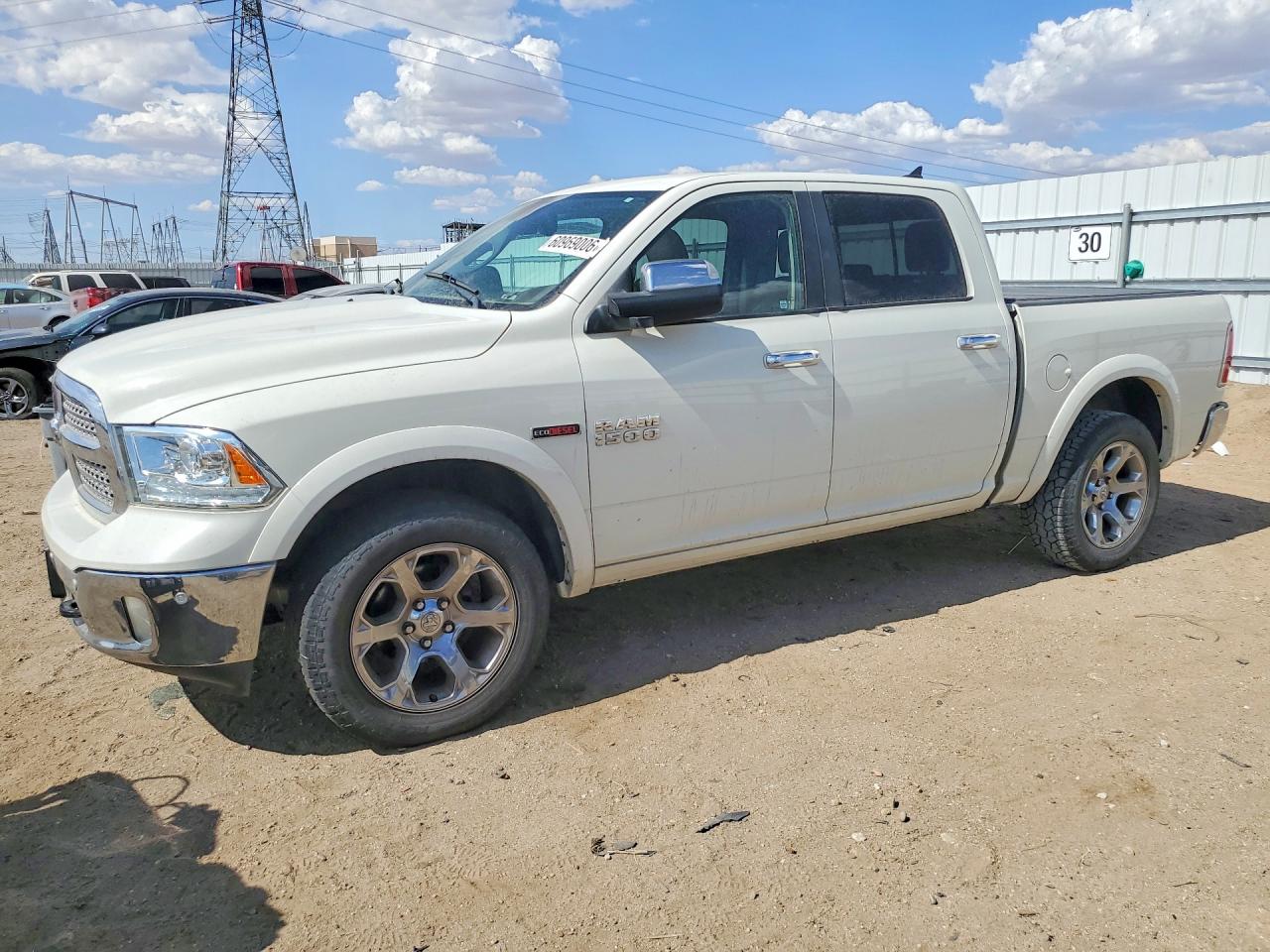 1C6RR7NMXJS353487 · 2018 RAM 1500