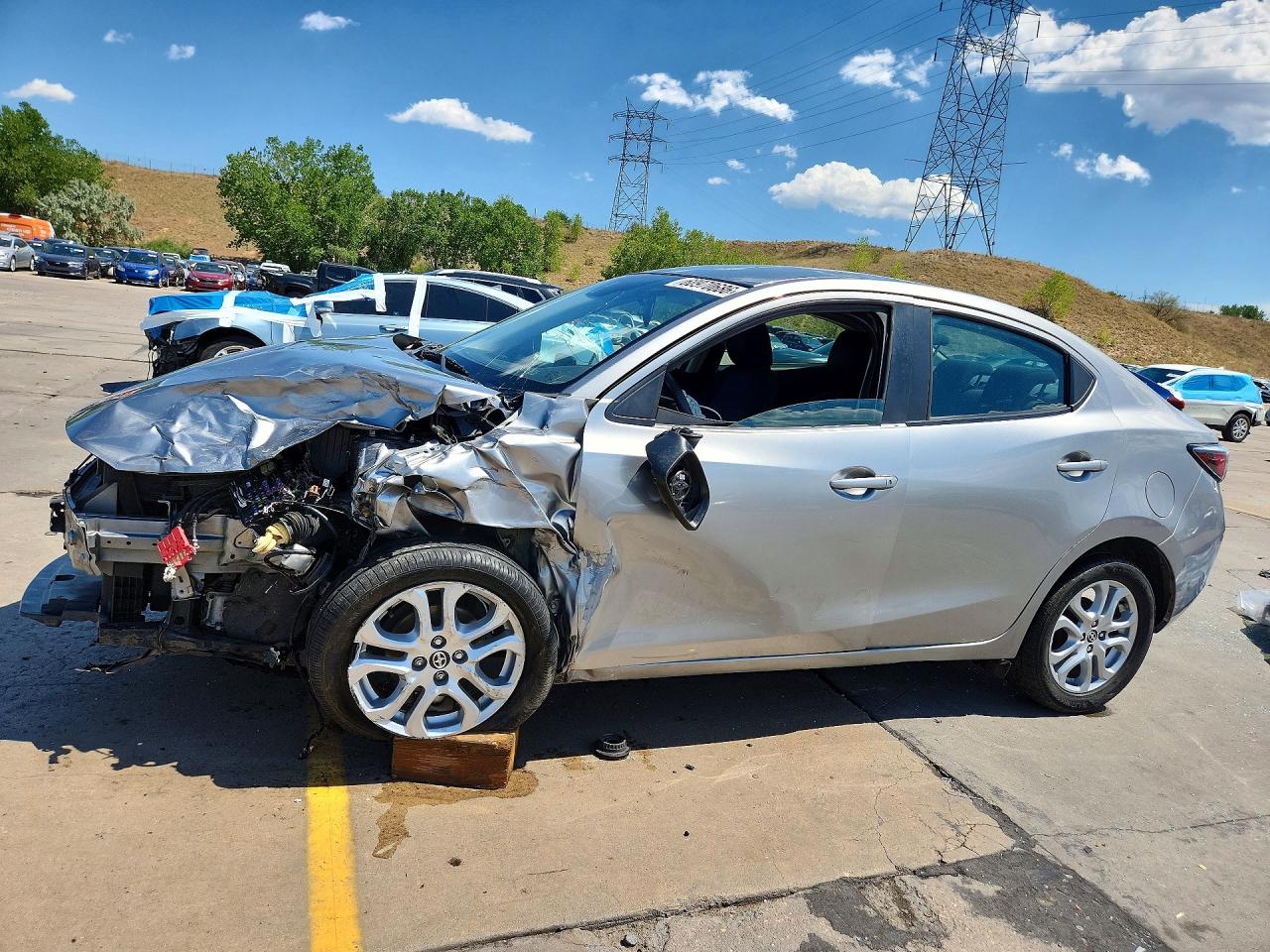 3MYDLBZV1GY140286 · 2016 SCION IA