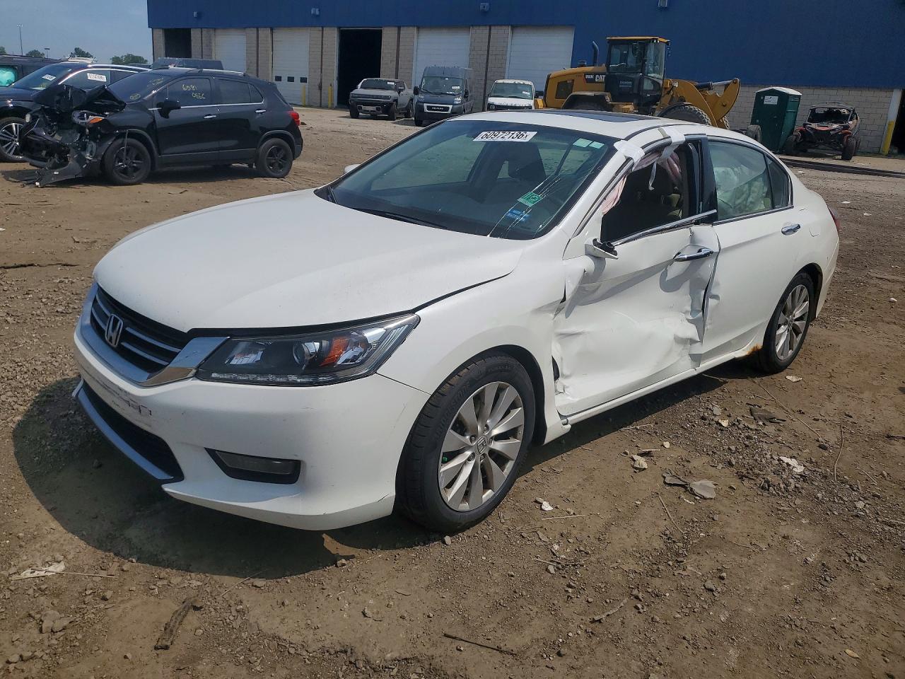 1HGCR3F80EA010550 · 2014 HONDA ACCORD