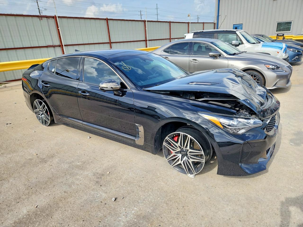 KNAE55LC3P6125895 · 2023 KIA STINGER · 4/13