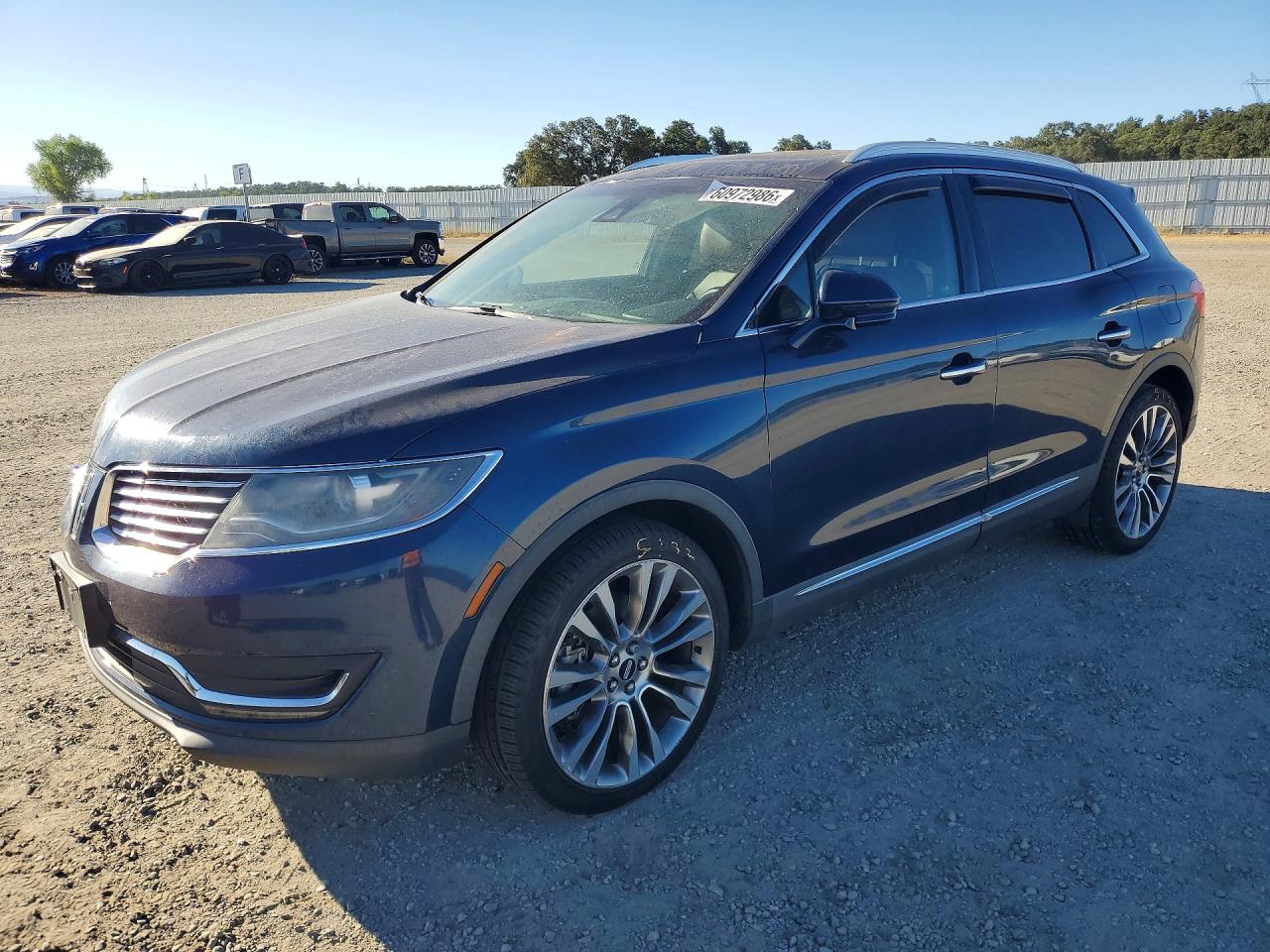 2LMPJ8LP3HBL13170 · 2017 LINCOLN MKX