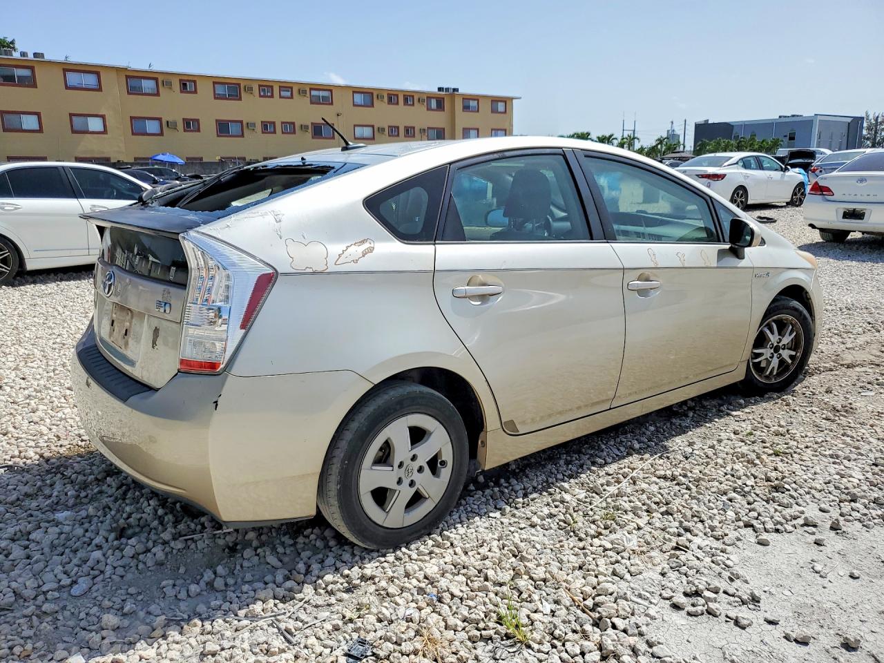 JTDKN3DU5A0229493 · 2010 TOYOTA PRIUS · 3/12