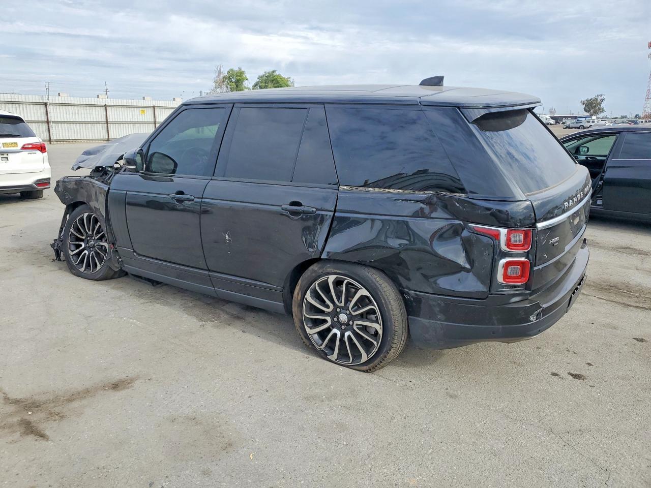 SALGS2SE1LA414957 · 2020 LAND ROVER RANGE ROVER · 2/13