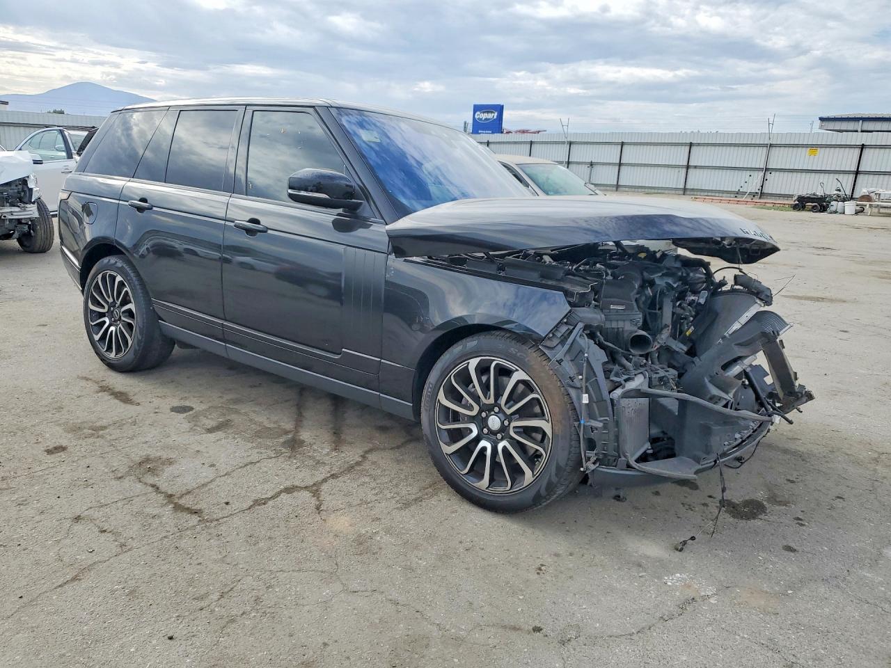 SALGS2SE1LA414957 · 2020 LAND ROVER RANGE ROVER · 4/13