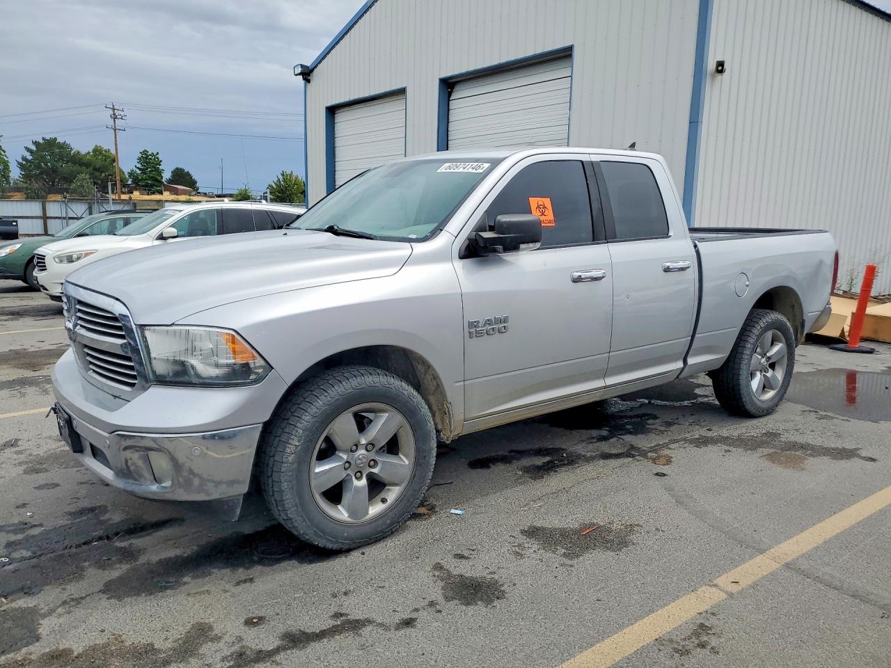 1C6RR7GG5FS660144 · 2015 RAM 1500