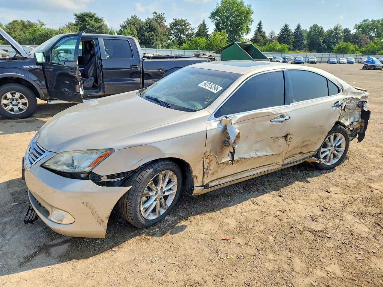 JTHBK1EG6A2389276 · 2010 LEXUS ES