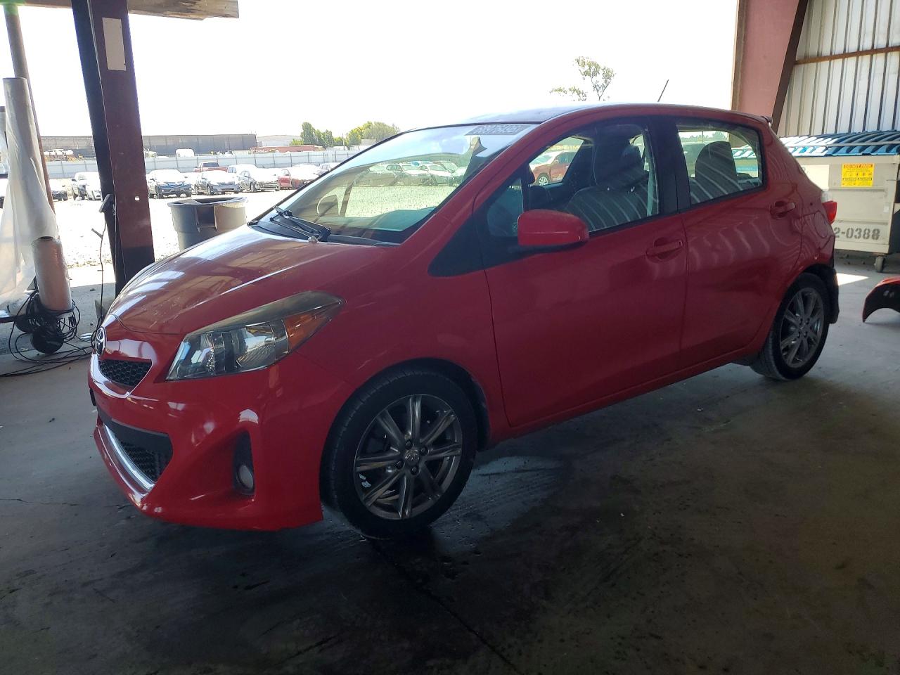 2012 TOYOTA YARIS