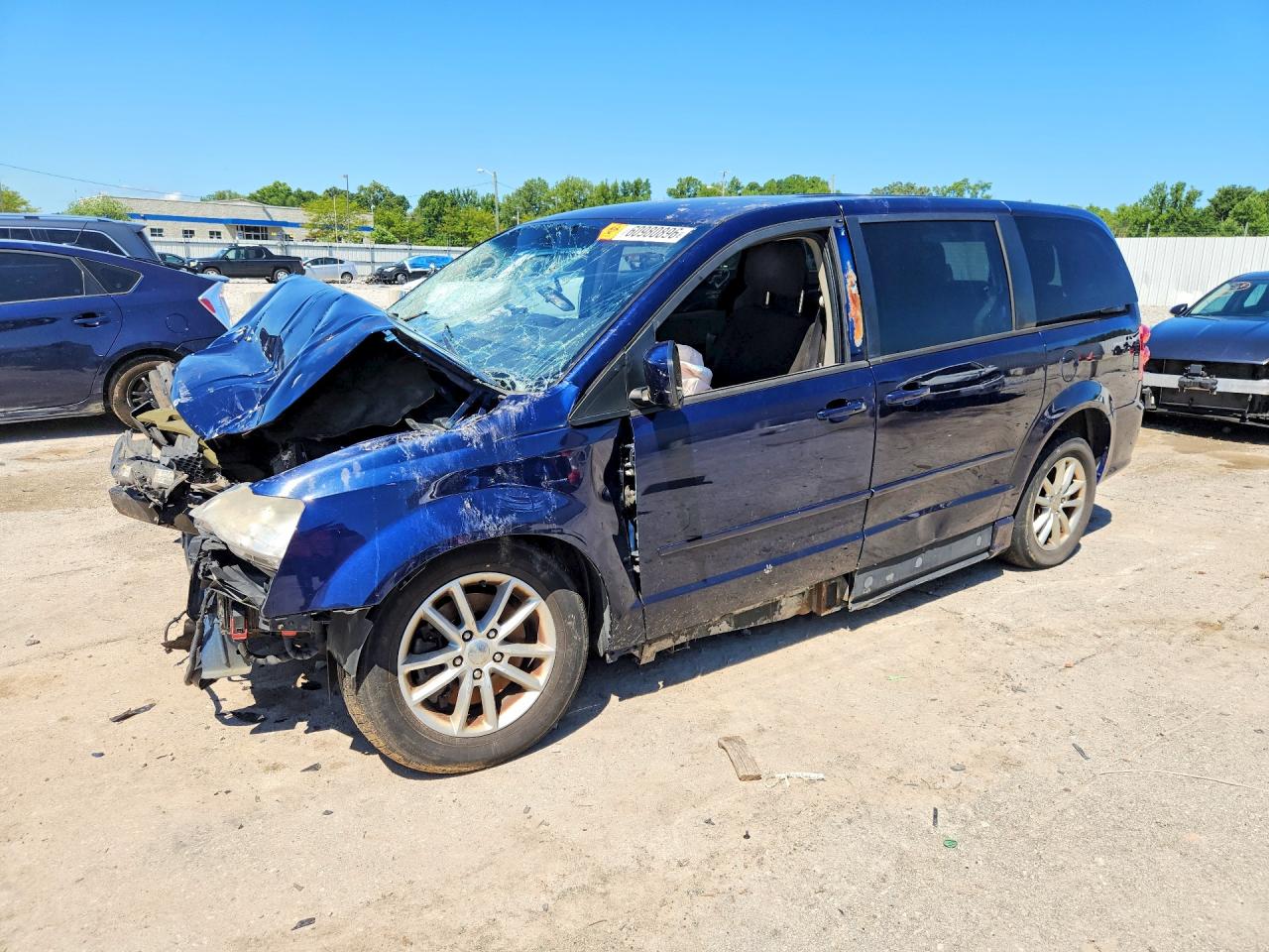 2C4RDGCG8DR752117 · 2013 DODGE GRAND CARAVAN