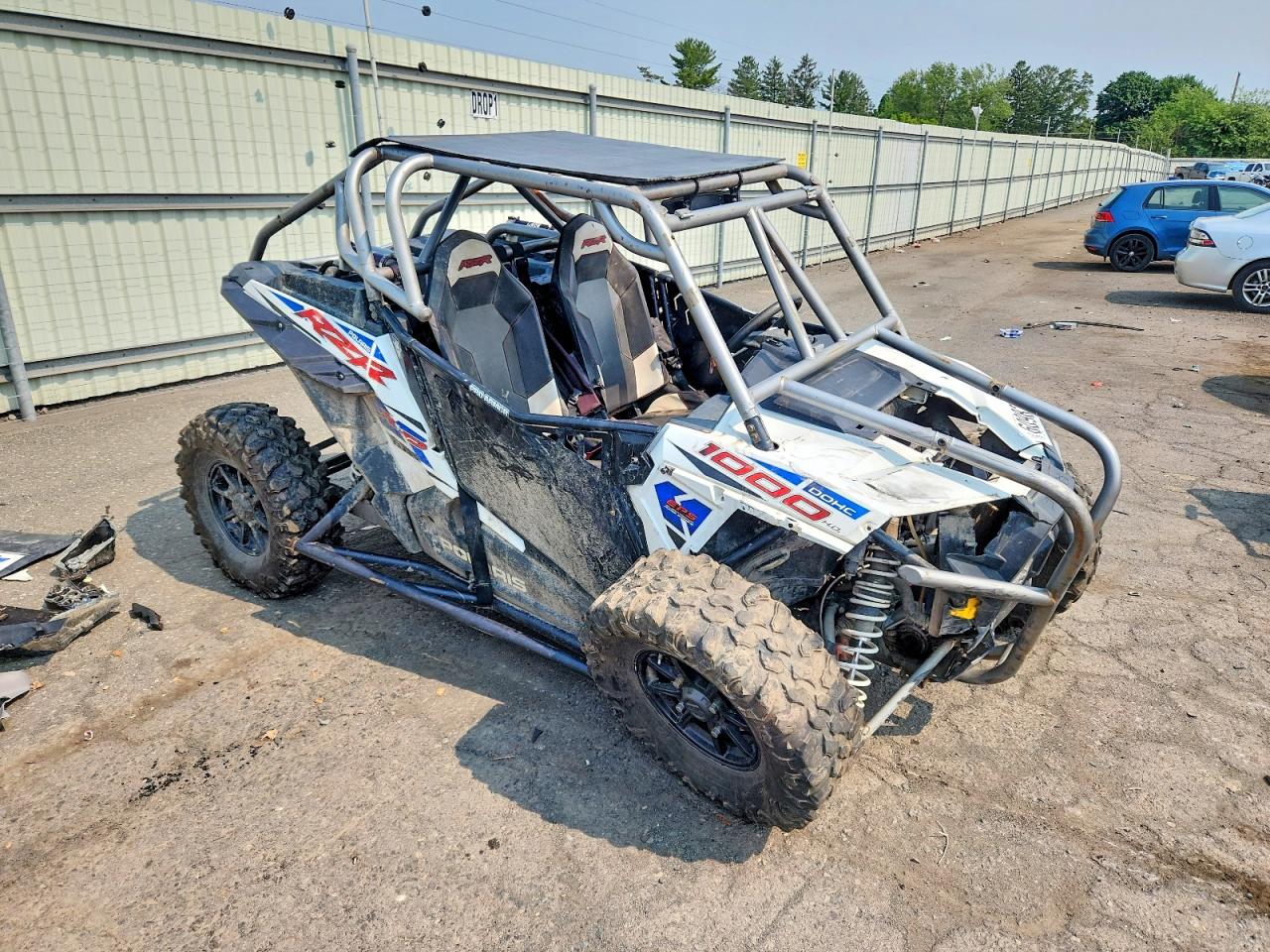 3NSVDE990FF368387 · 2015 POLARIS RZR