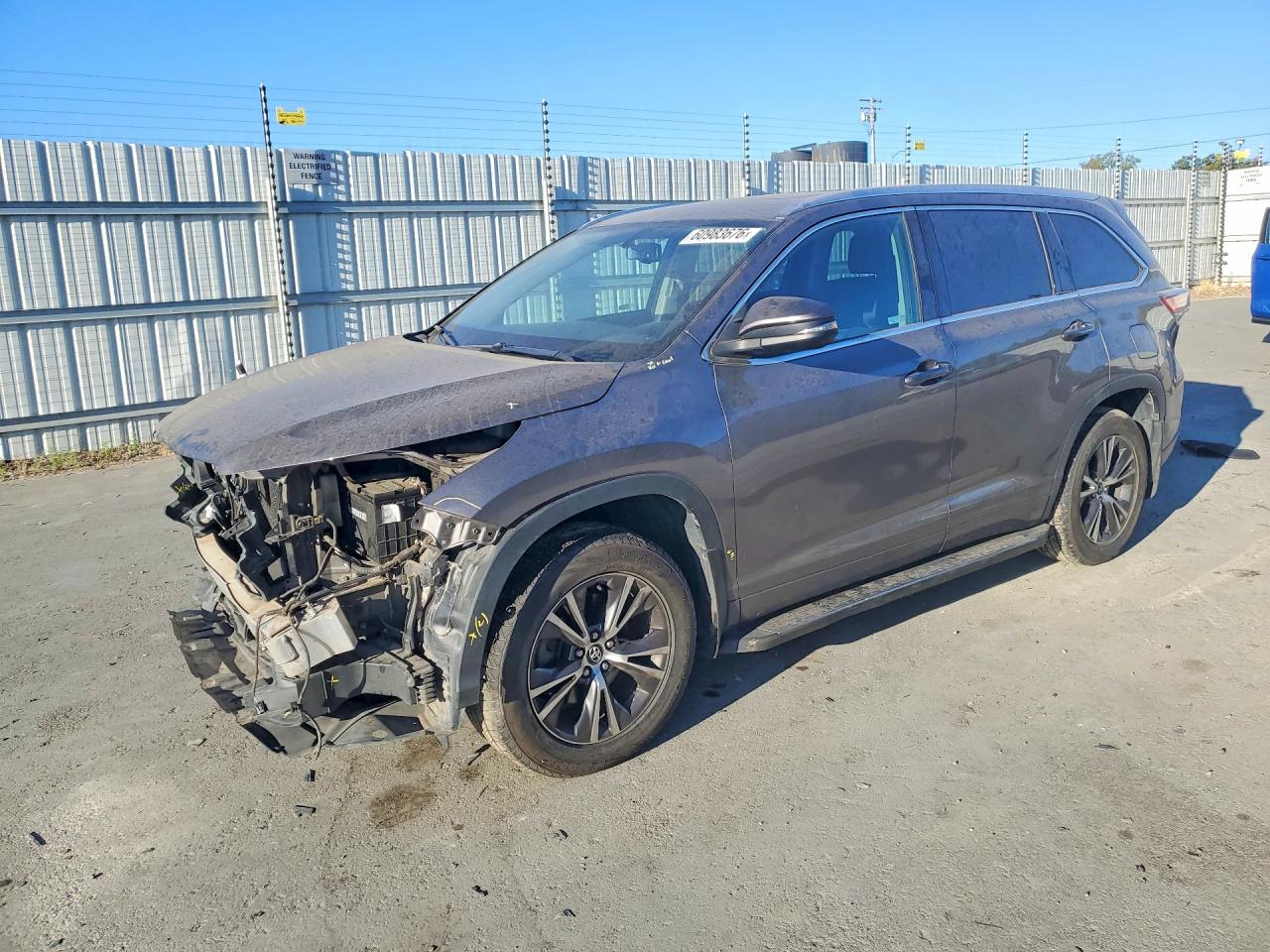 5TDJKRFH1GS501017 · 2016 TOYOTA HIGHLANDER