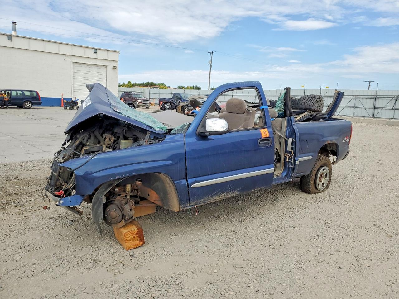 2GTEK19T6Y1353880 · 2000 GMC NEW SIERRA