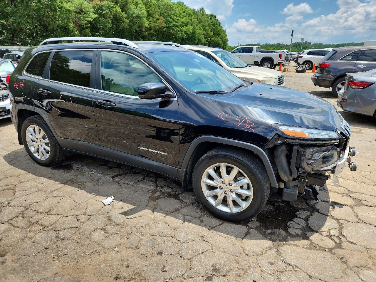 1C4PJMDS3HW556455 · 2017 JEEP CHEROKEE · 4/13