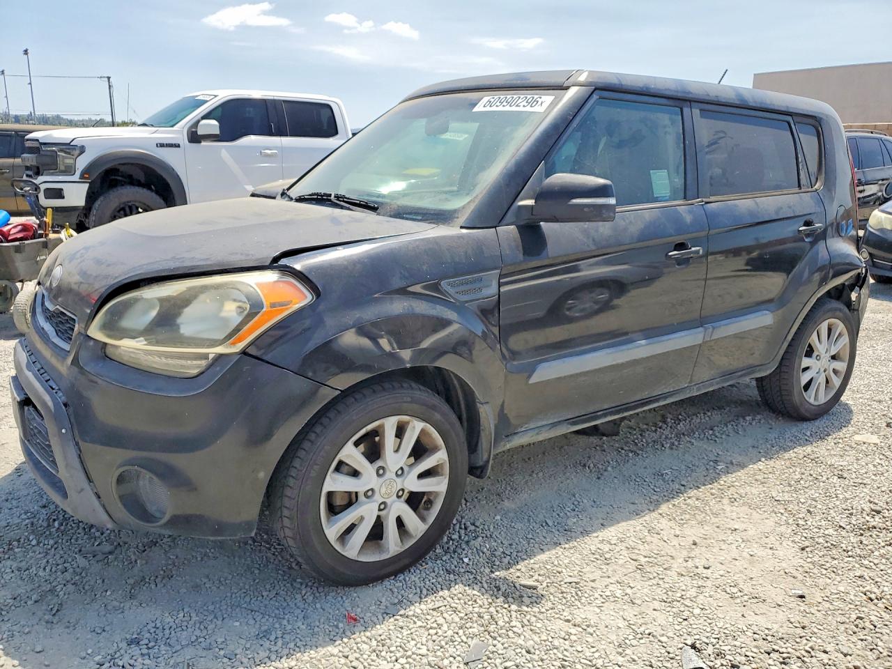 KNDJT2A67D7558273 · 2013 KIA SOUL