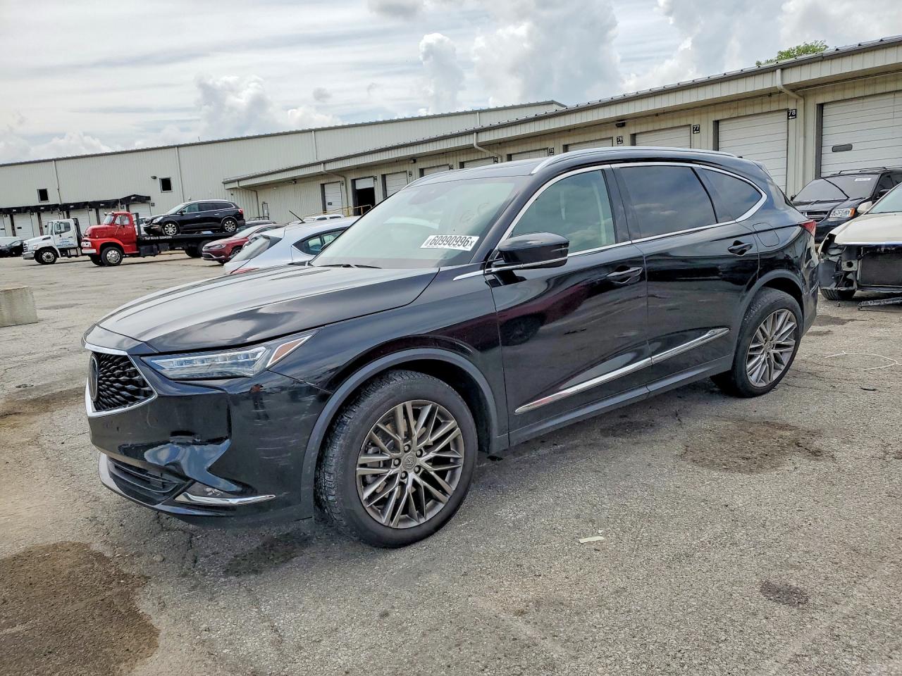 5J8YE1H84NL033711 · 2022 ACURA MDX