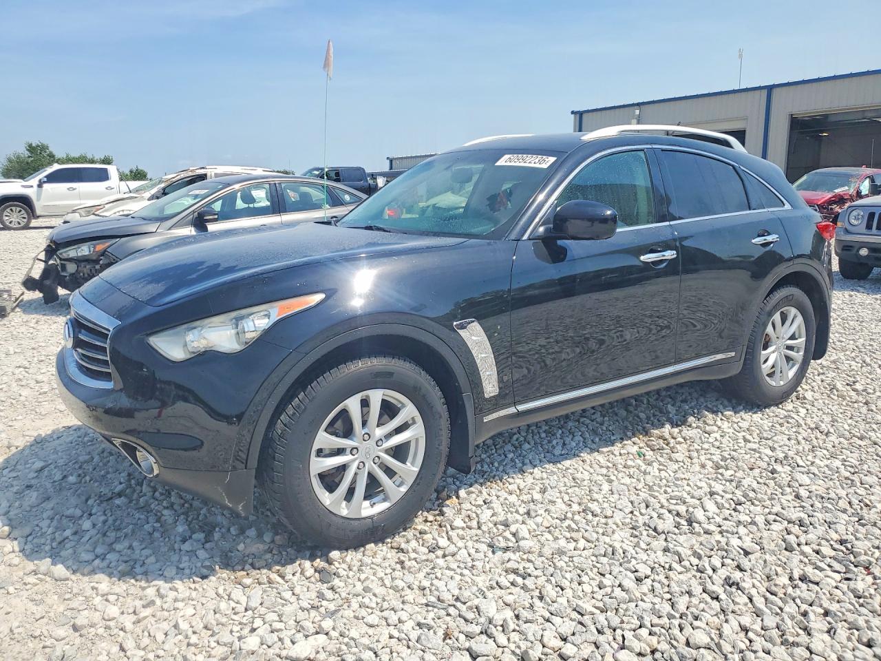 2012 INFINITI FX35
