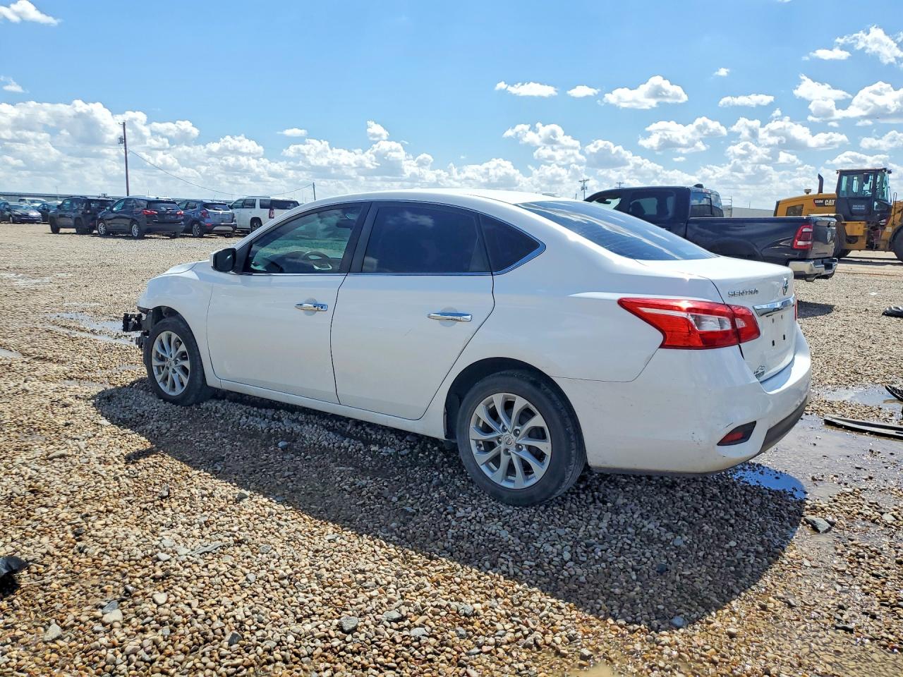 3N1AB7AP1KY322175 · 2019 NISSAN SENTRA · 2/14