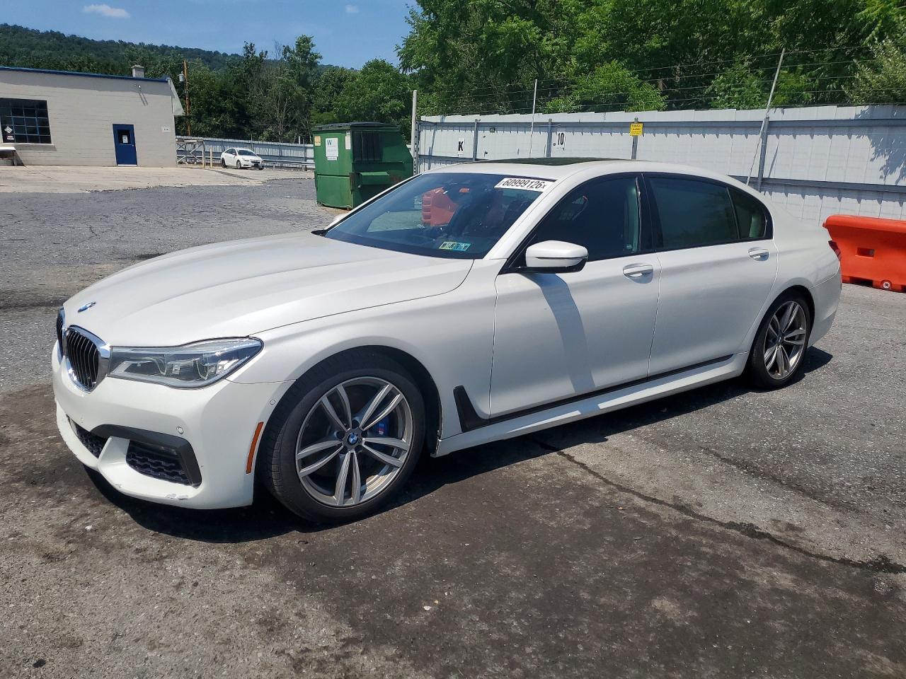 WBA7F2C57GG419395 · 2016 BMW 750