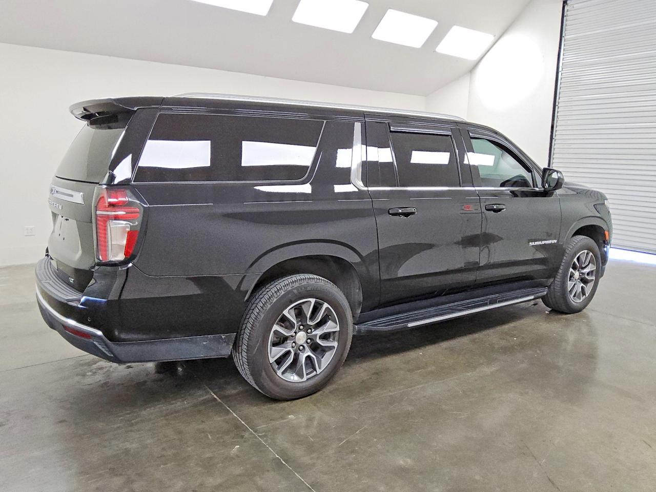 1GNSCCKT3PR197820 · 2023 CHEVROLET SUBURBAN · 3/13