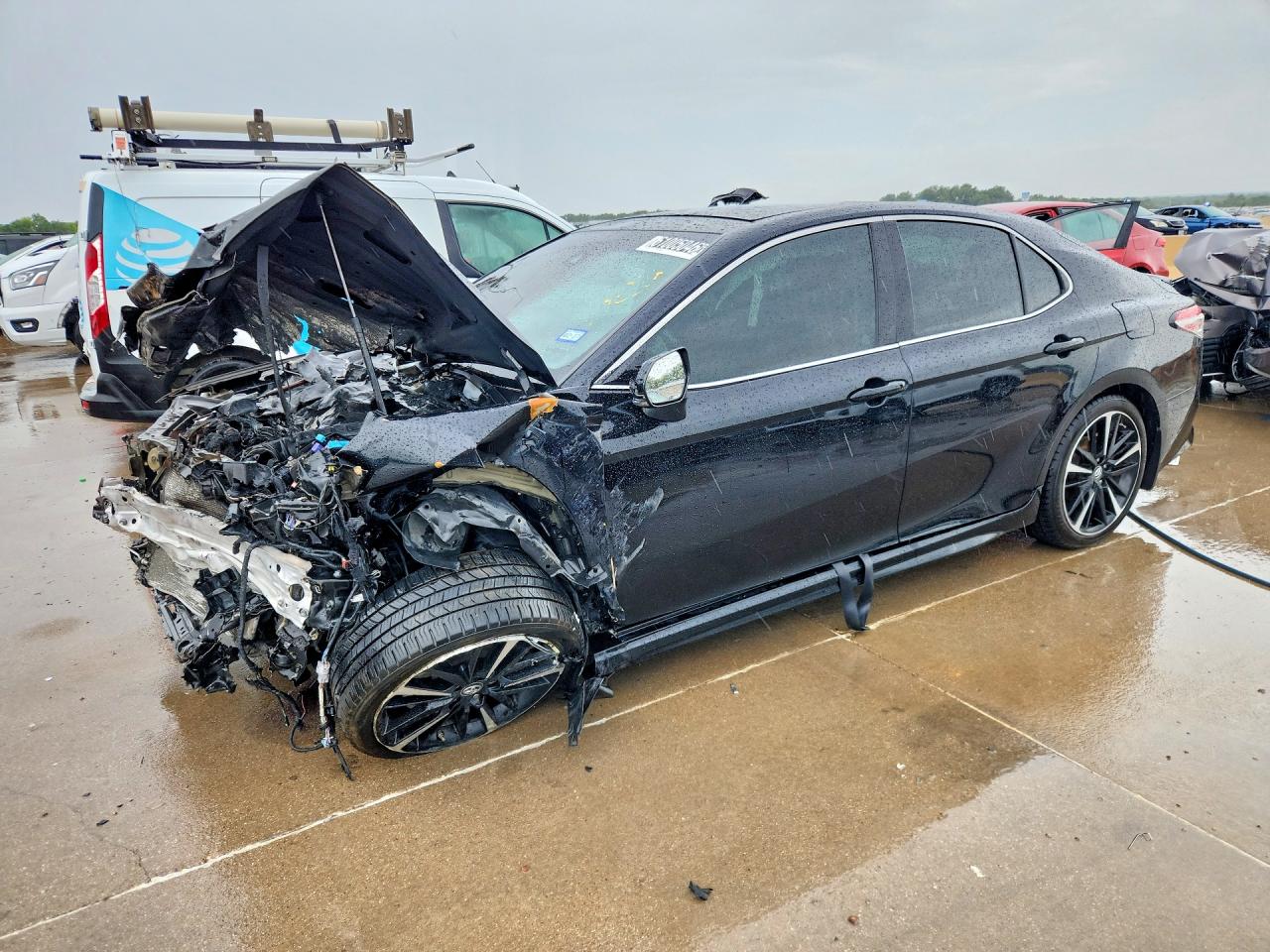 4T1BZ1HKXKU028051 · 2019 TOYOTA CAMRY
