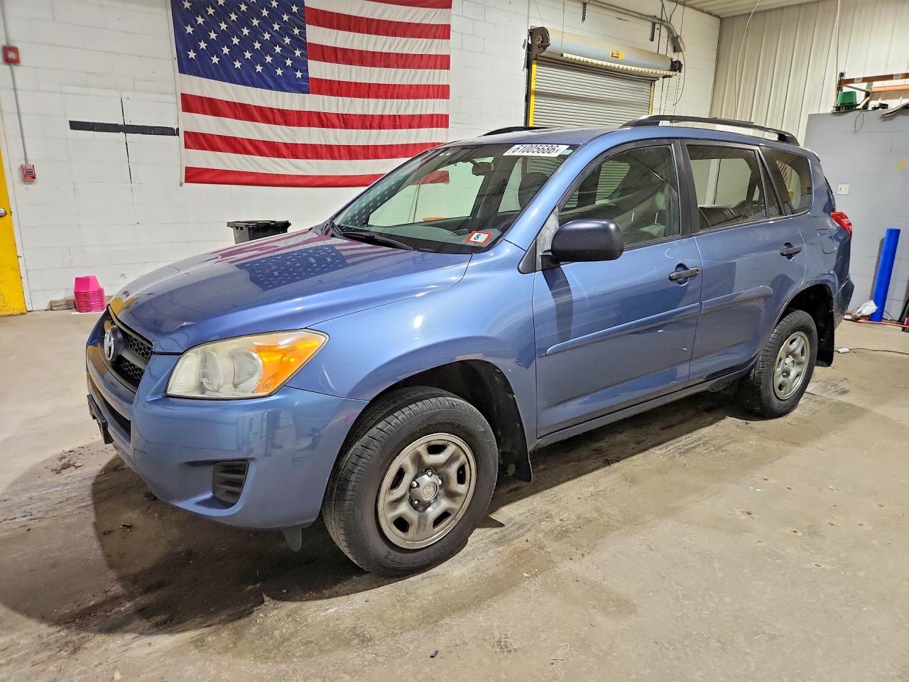 JTMBF4DVXB5049118 · 2011 TOYOTA RAV4