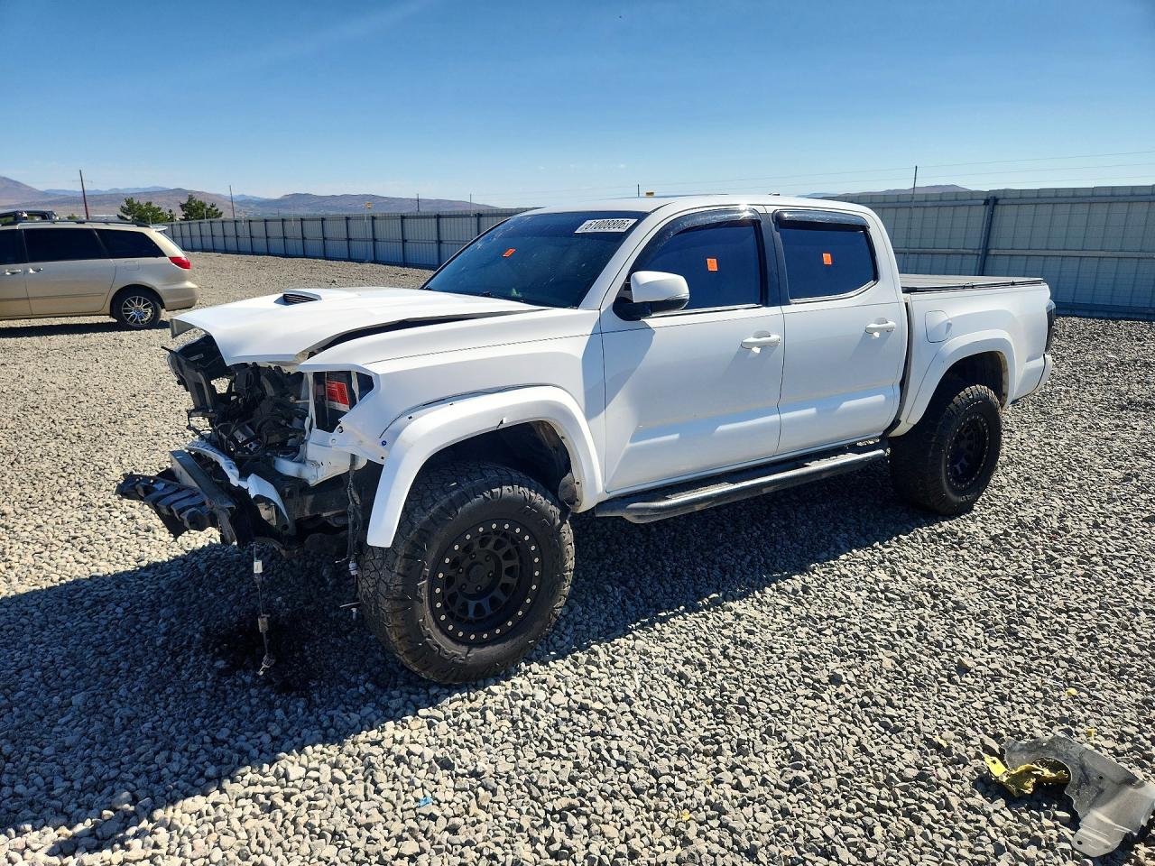 2017 TOYOTA TACOMA