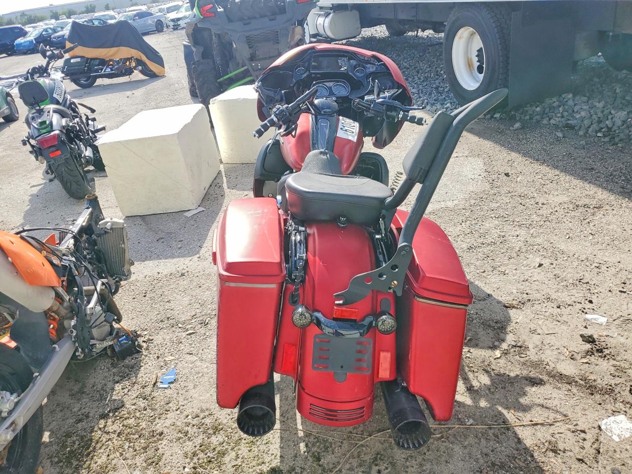1HD1KTP18KB636380 · 2019 HARLEY-DAVIDSON FLTRXS · 6/9
