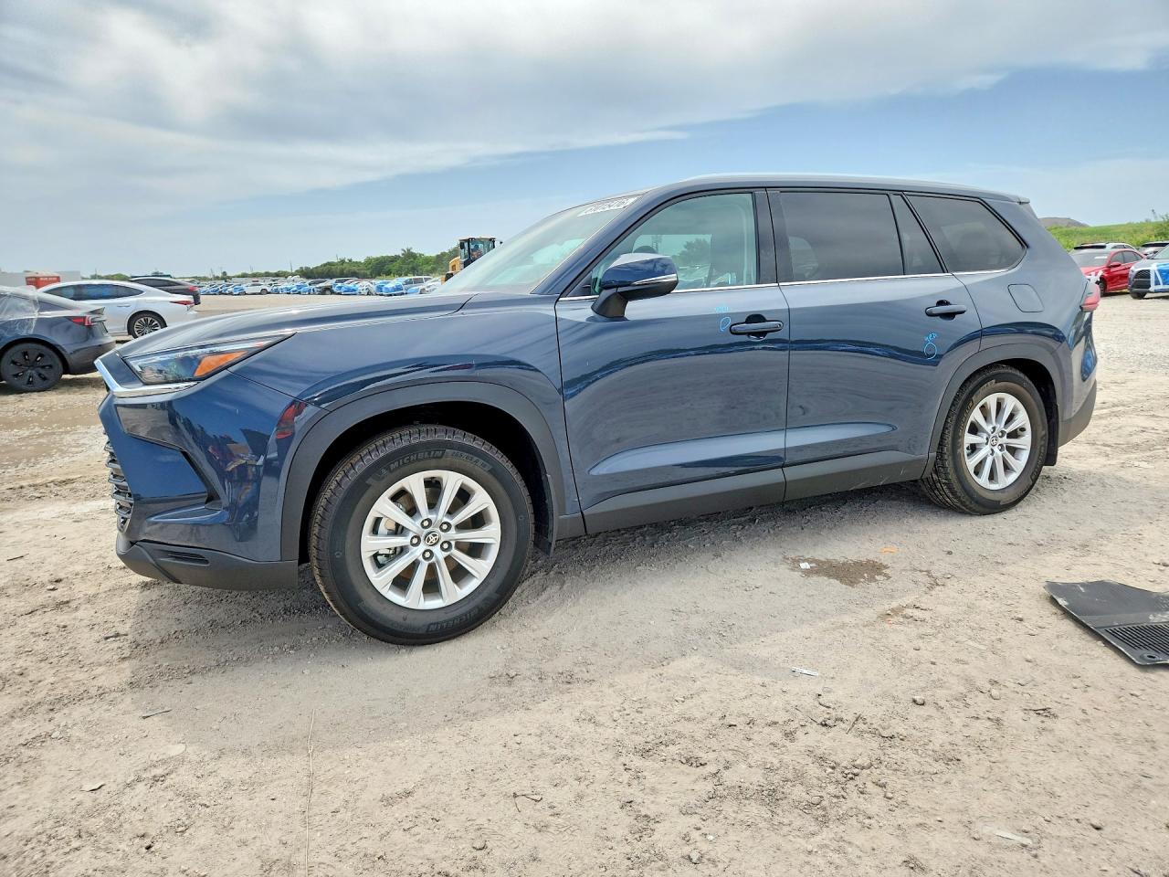 2026 TOYOTA GRAND HIGHLANDER