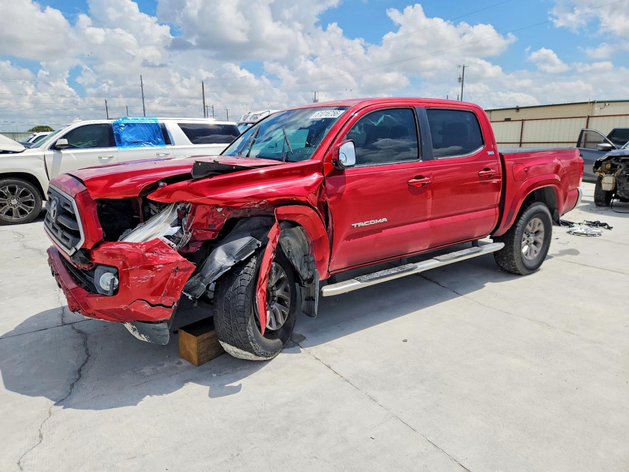 5TFAZ5CN0HX022789 · 2017 TOYOTA TACOMA