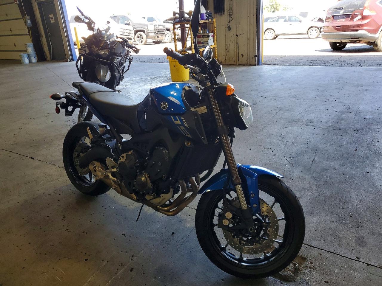 JYARN33EXGA010410 · 2016 YAMAHA FZ09