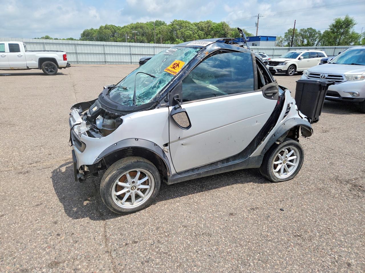 WMEEJ31X98K139058 · 2008 SMART FORTWO