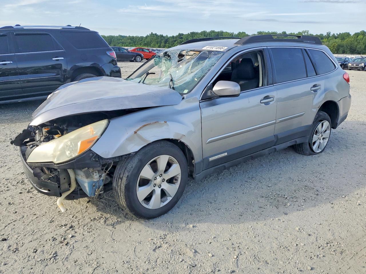 4S4BRBCC4B3396012 · 2011 SUBARU OUTBACK