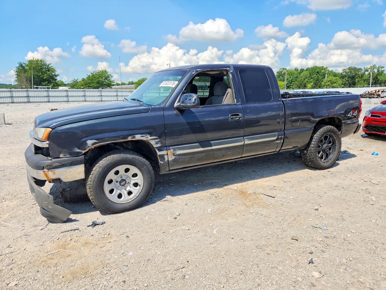 1GCEK19VX5E171742 · 2005 CHEVROLET SILVERADO