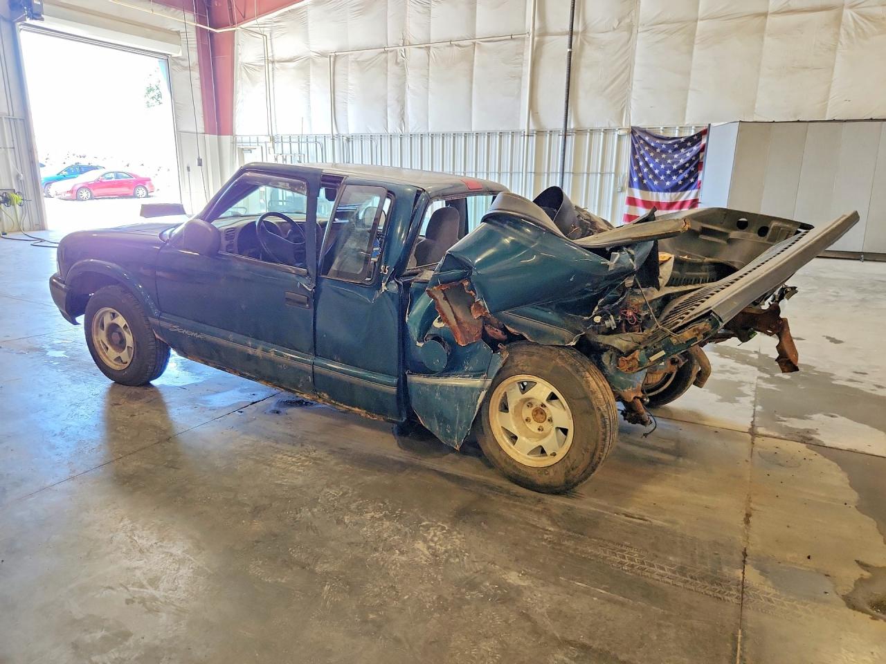 1GTCS194XW8513205 · 1998 GMC SONOMA · 2/12