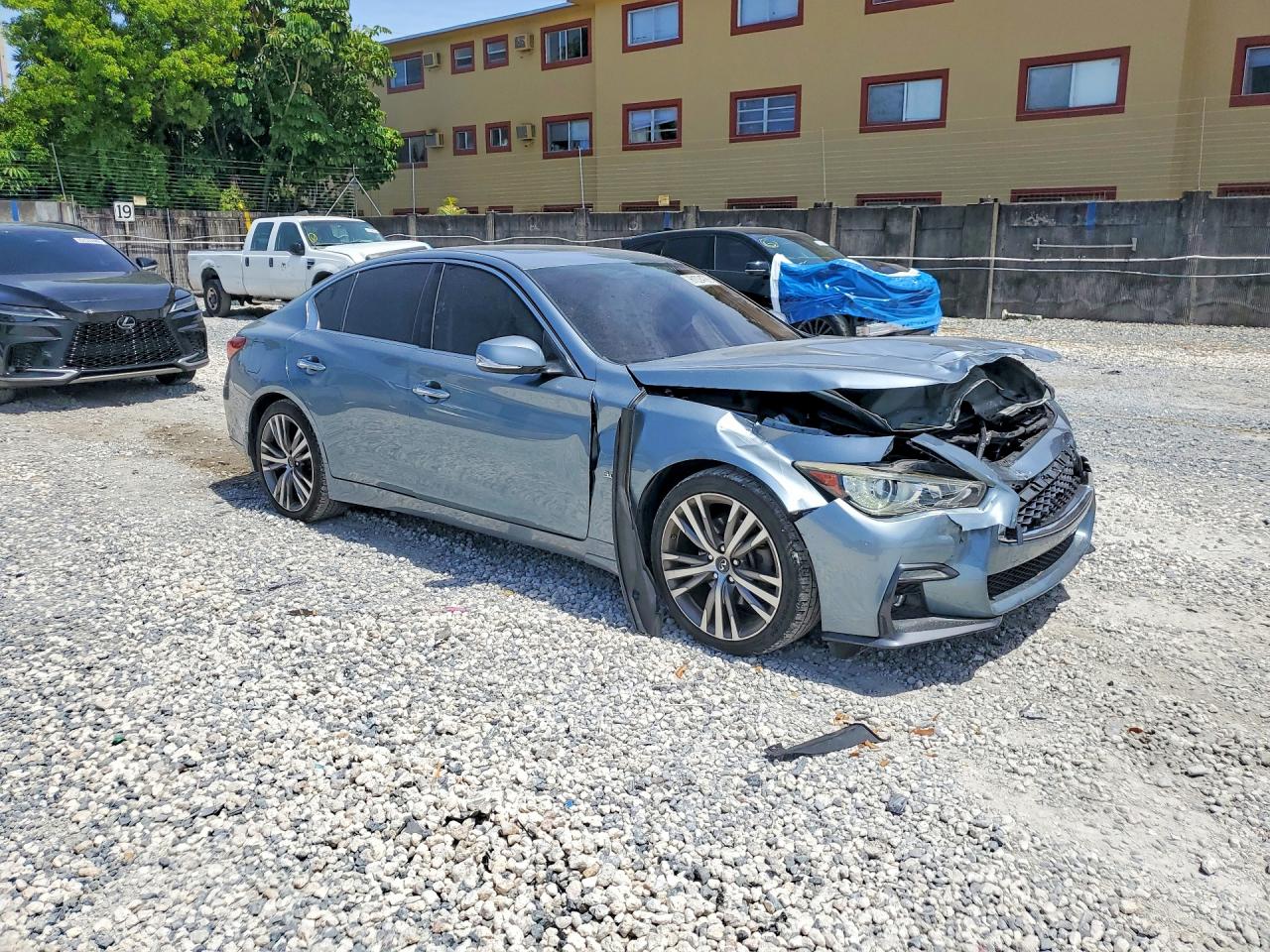 JN1EV7AP6JM356641 · 2018 INFINITI Q50 · 4/12