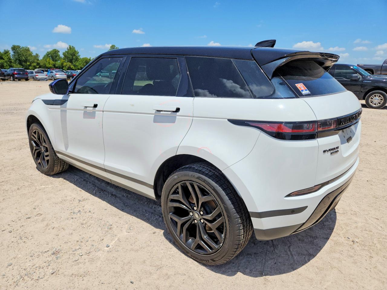SALZJ2FX4LH060706 · 2020 LAND ROVER RANGE ROVER EVOQUE · 2/13
